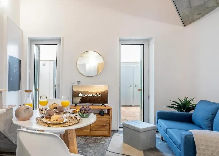 Lejlighed Host Wise - Quiet Colourful House - Garden *