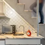 Host Wise - Quiet Colourful House - Garden Appartement *